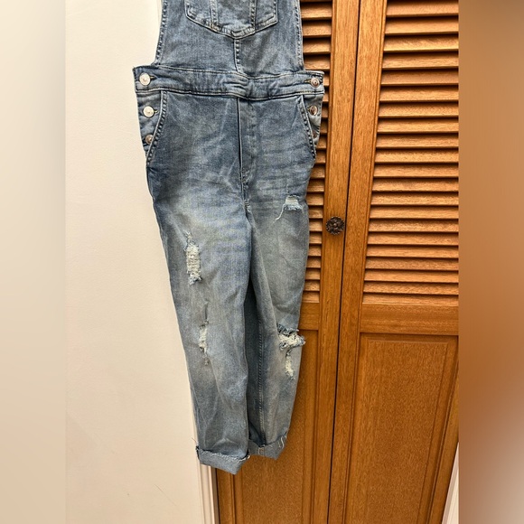 H&M Overalls Size 4 - Picture 12 of 16